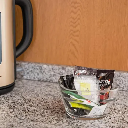 Vakantiehuis Guestready - Sunny In Center